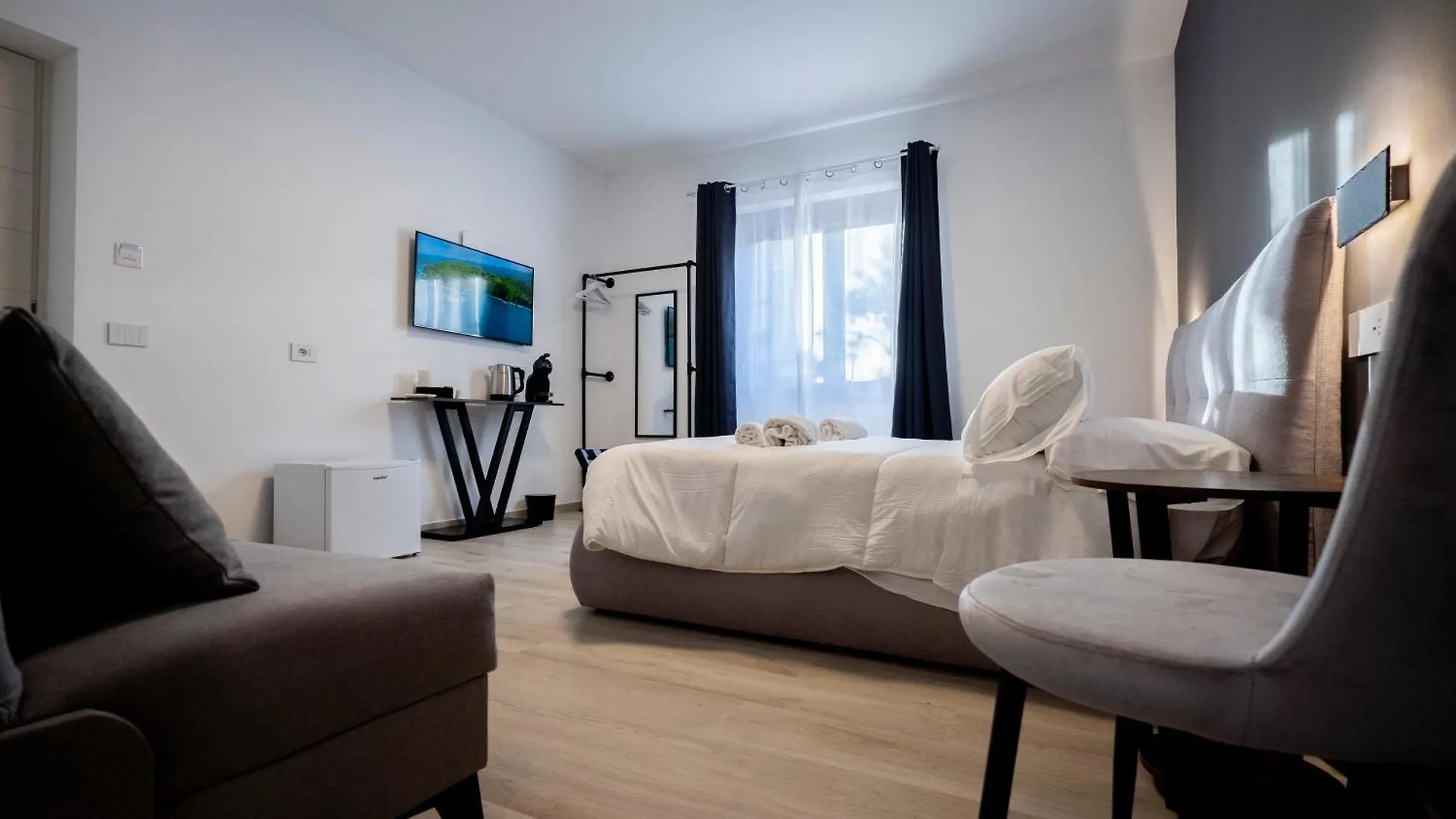 Modern Room location