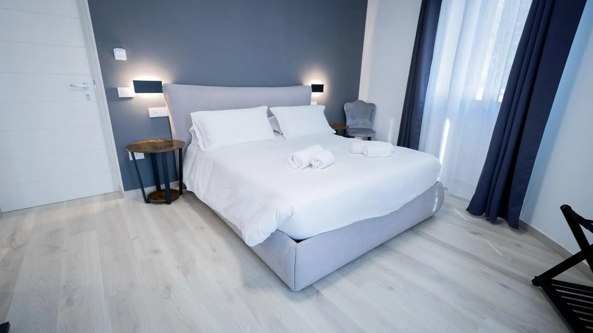 Modern Room 奧爾比亞 招待所