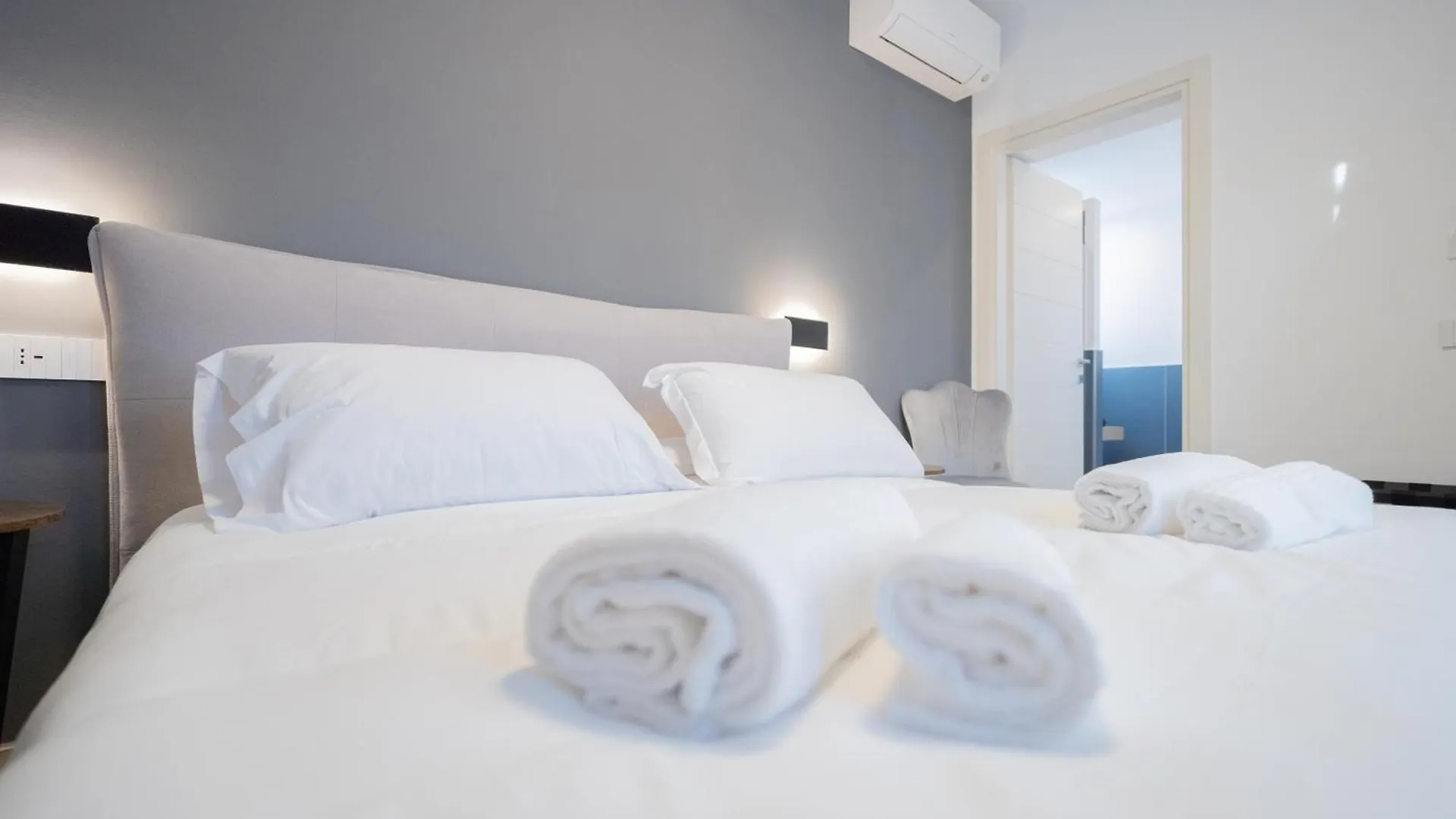 Modern Room Olbia Vendégház